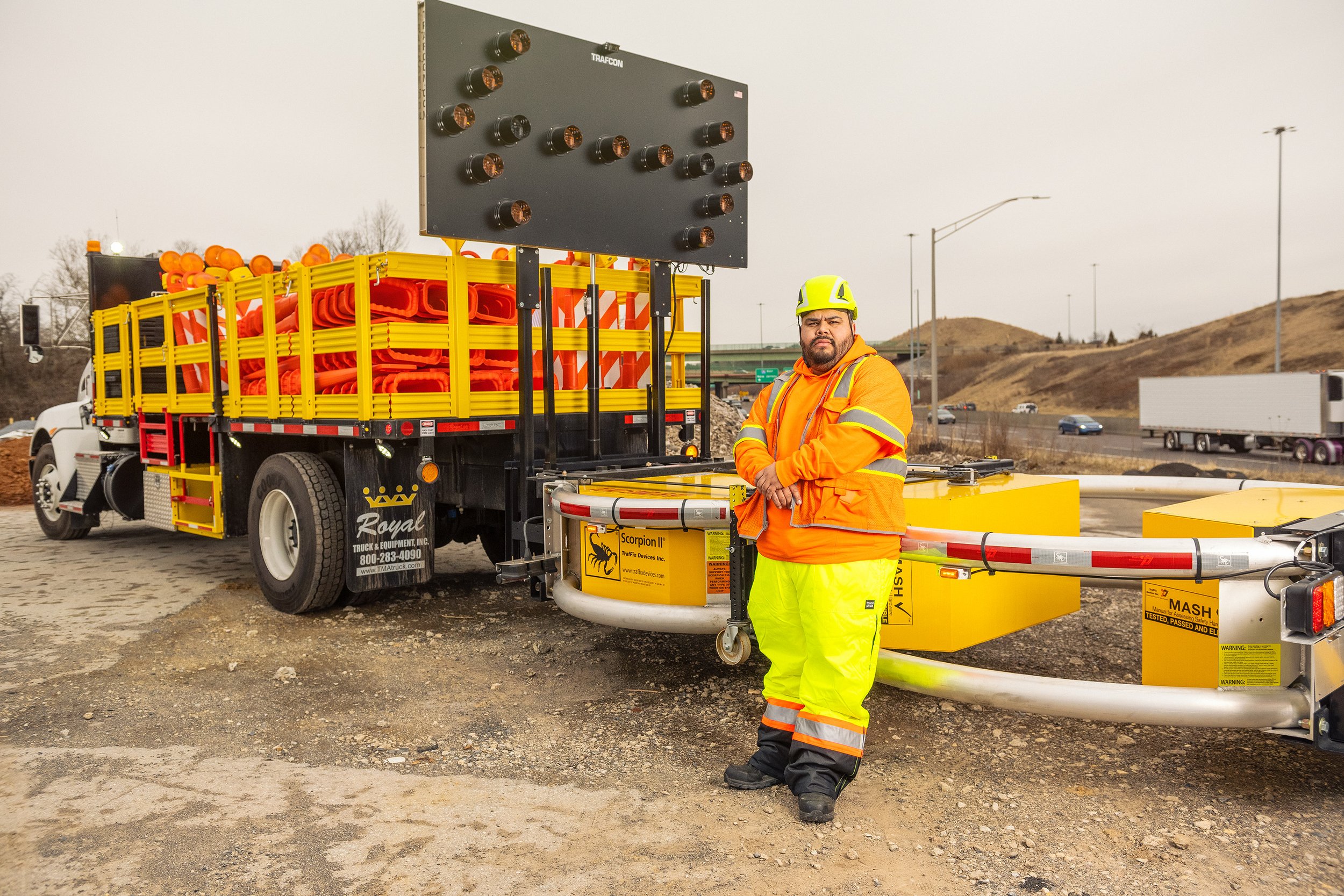 US Traffic Control Barricade Attenuator Truck Equipment